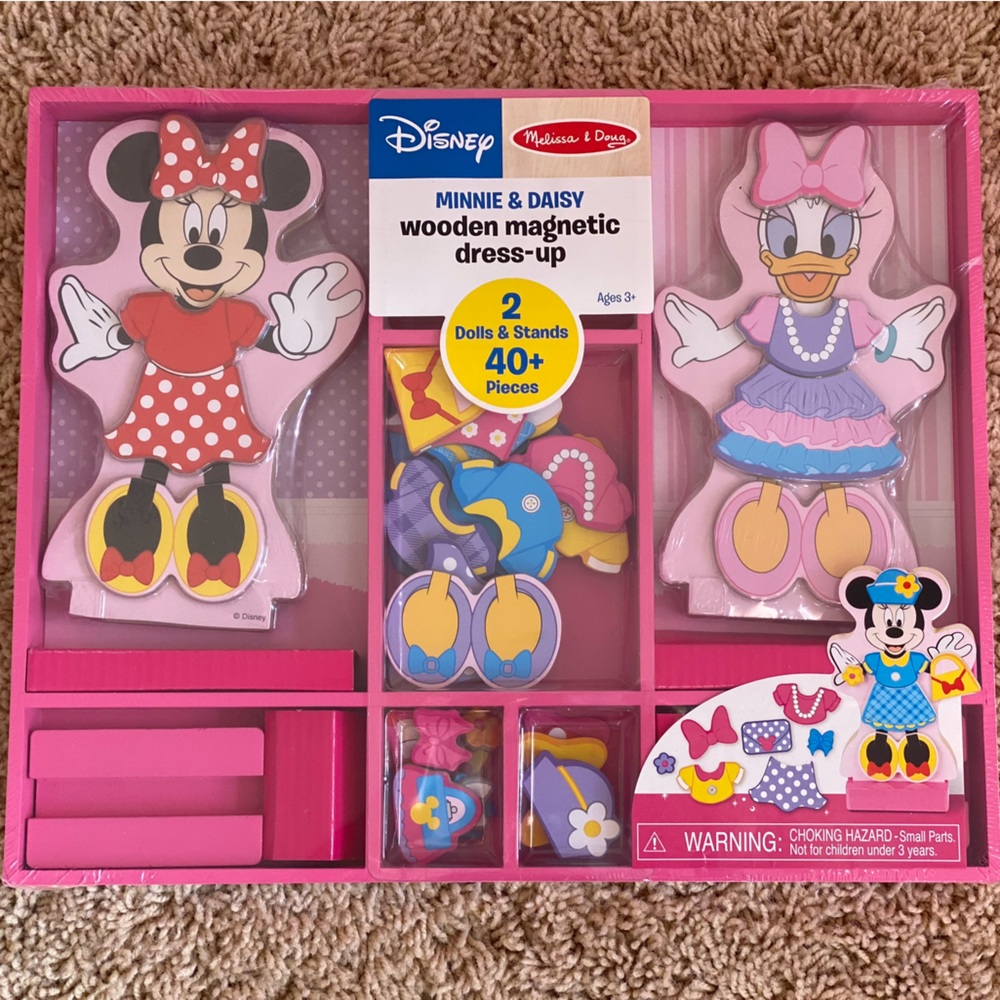 New! Minnie wooden magnetic dress-up